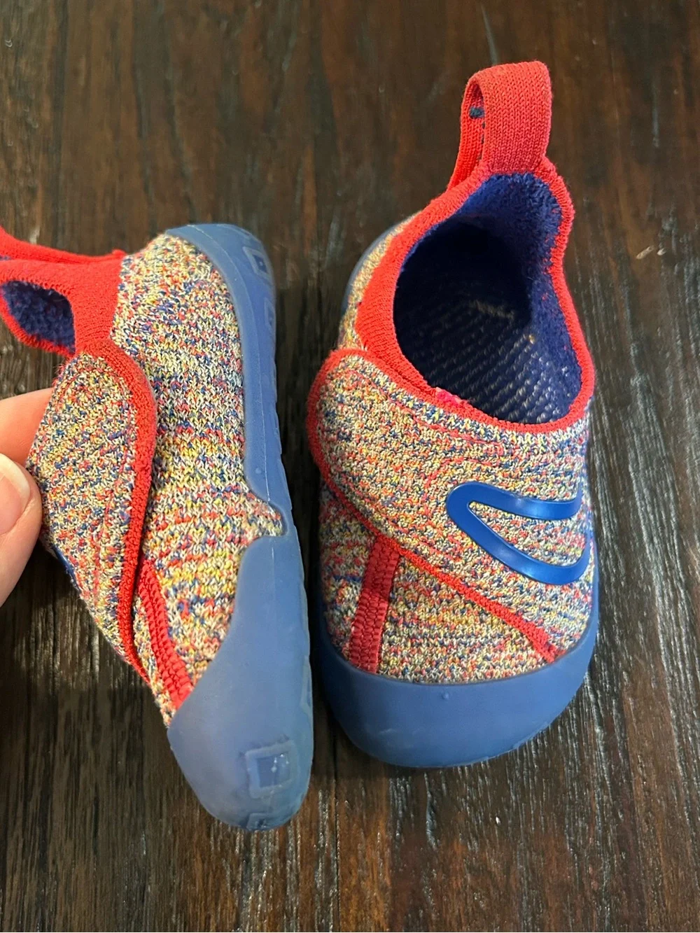 Nike Swoosh 1 Flyknit (Baby/Toddler) in the Sail/Game Royal/Siren Red - size 5